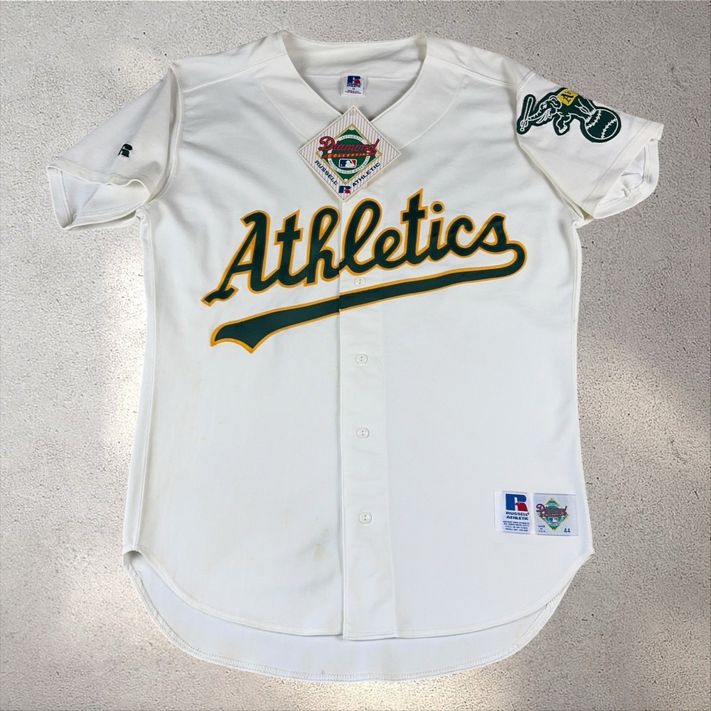 Vintage NWT Oakland A's Russell Athletic Diamond Collection Jersey Men's 44 90s